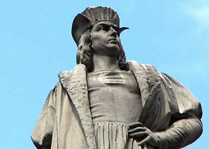 Балтиморе памятник Колумбу