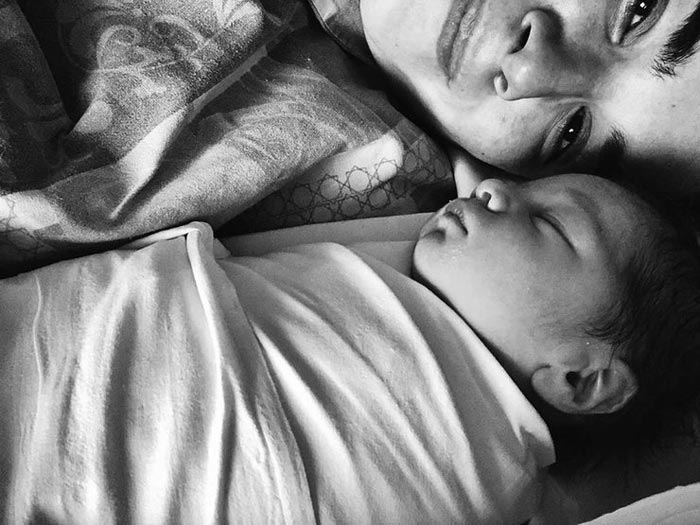 Мария Андреева и новорожденный сын Илья