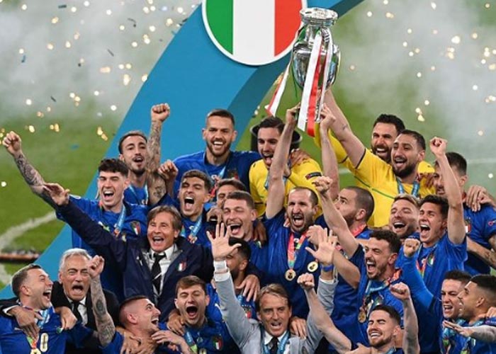 сборная Италии чемпион Европы 2020 года