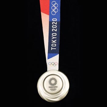 Серебряная медаль Олимпиада 2020