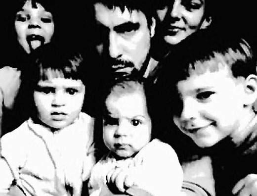 Цыганов Леонова с детьми