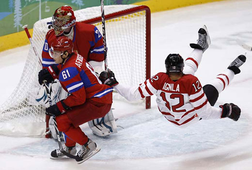 кадр матча Россия Канада 3