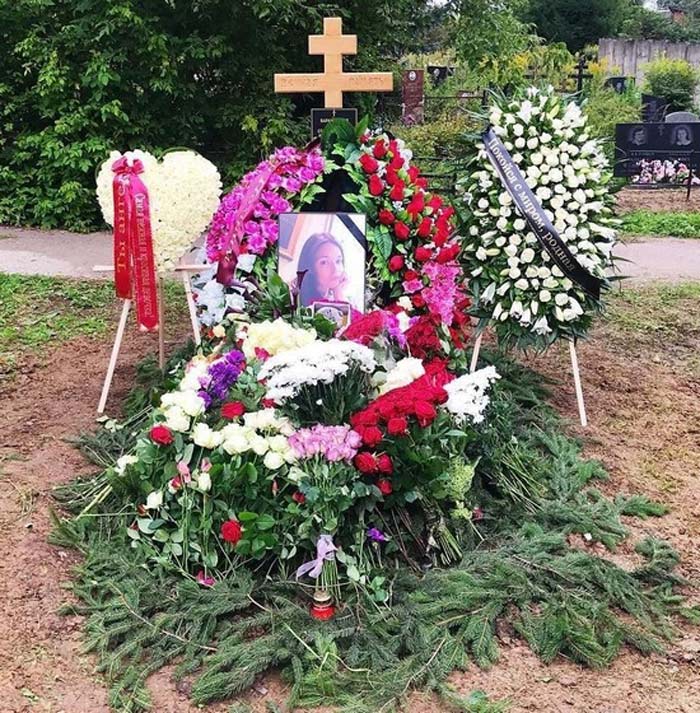 могила Стеллы Барановской