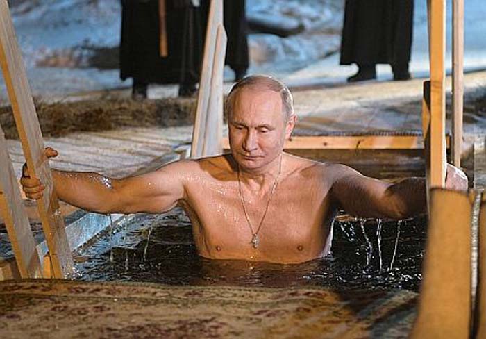 Владимир Путин прорубь крещение