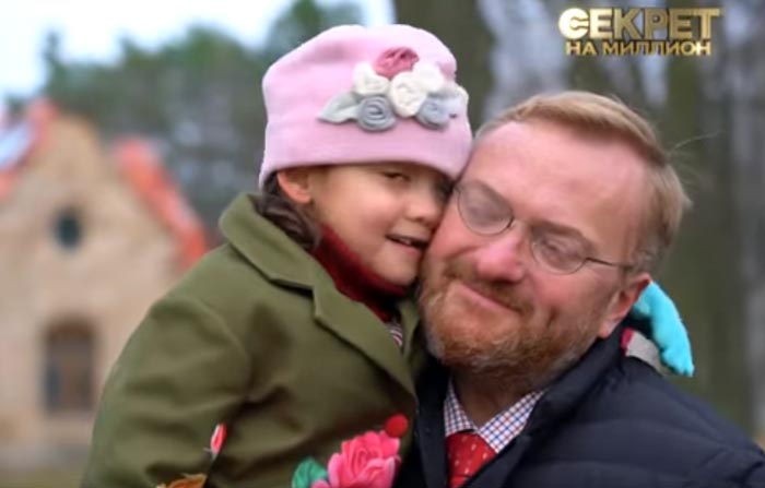 Виталий Милонов и дочь Евдокия