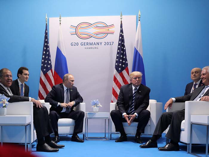 первая встреча Дональда Трампа и Владимира Путина 2