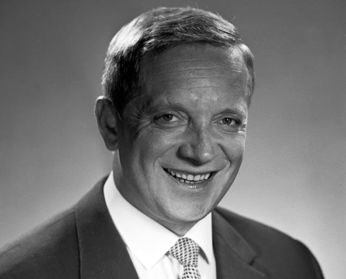 В середине 1960-х Белов совершил попытку самоубийства и полгода провел в психиатрической клинике Юрий Белов