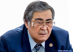 Аман Гумирович Тулеев