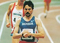 легкоатлет Владимир Андреев