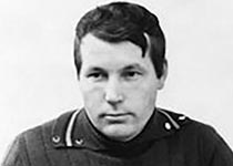 Александр Максимовских