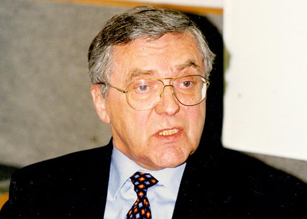 Анатолий Адамишин