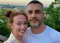 Антон Батырев и Анна Савельева