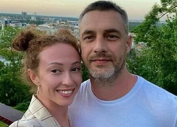 Антон Батырев и Анна Савельева
