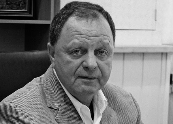 В возрасте 77 лет скончался советский и российский спортсмен и спортивный деятель, заслуженный тренер России, президент Федерации хоккея с мячом России, президент Международной федерации бенди (2006—2022) Борис Скрынник Борис Скрынник