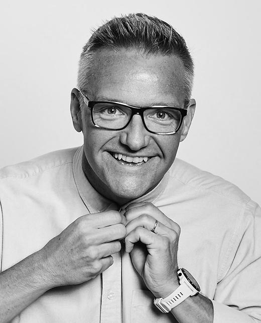 В возрасте 61 года скончался американский сценарист, педагог, режиссёр Дэн МакГрат Дэн МакГрат