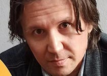 Даврон Надыров