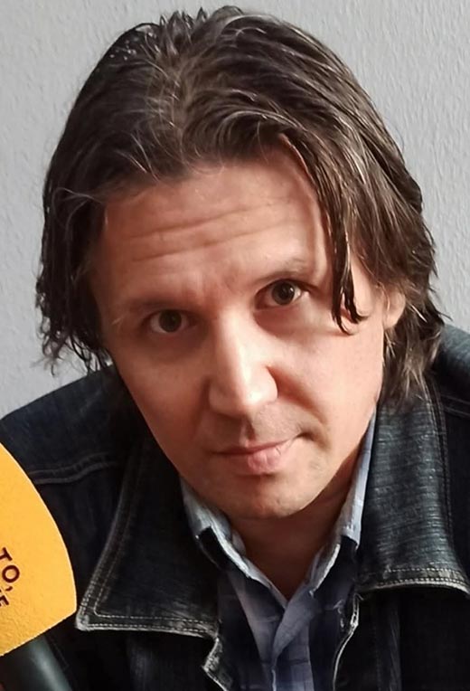 Даврон Надыров