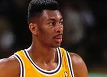 Элден Кэмпбелл