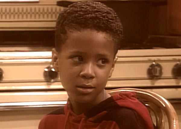 В возрасте 42 лет скончался американский актер Флойд Роджер Майерс-младший Флойд Роджер Майерс-младший