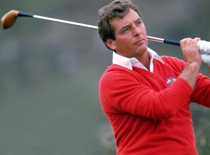 В возрасте 74 лет скончался американский профессиональный гольфист, выигравший 10 турниров PGA Tour Фаззи Зёллер Фаззи Зёллер