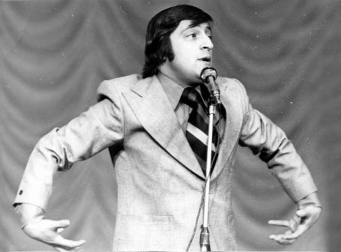 Геннадий Хазанов на сцене