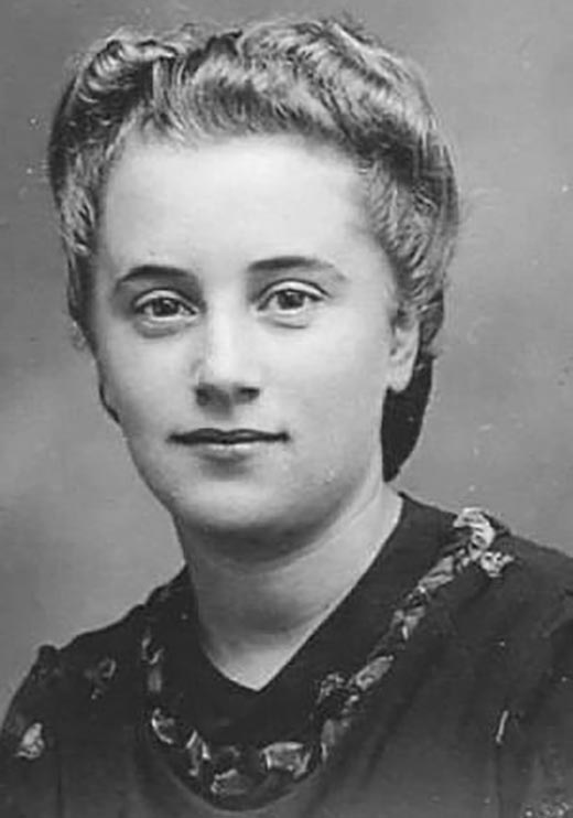 Марта Кон