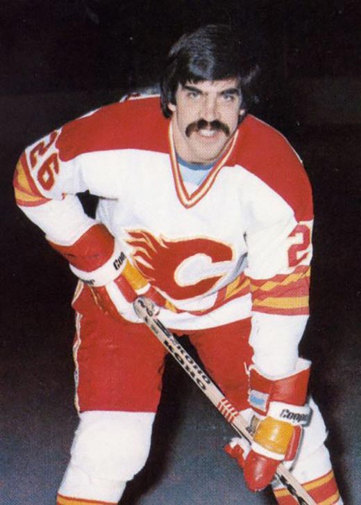 В возрасте 70 лет скончался канадский профессиональный хоккеист (центральный нападающий) Мел Бриджмен Мел Бриджмен