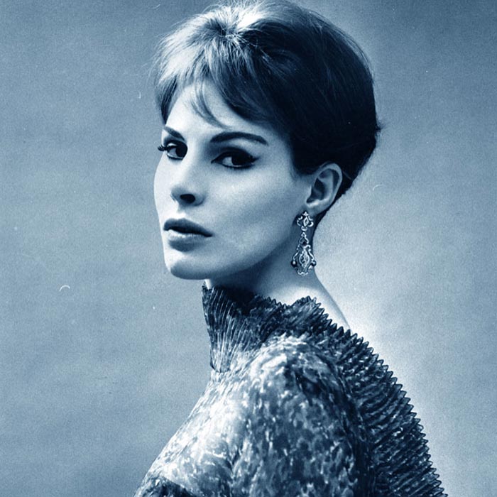 В возрасте 91 года скончалась итальянская певица, автор песен и актриса Орнелла Ванони Орнелла Ванони