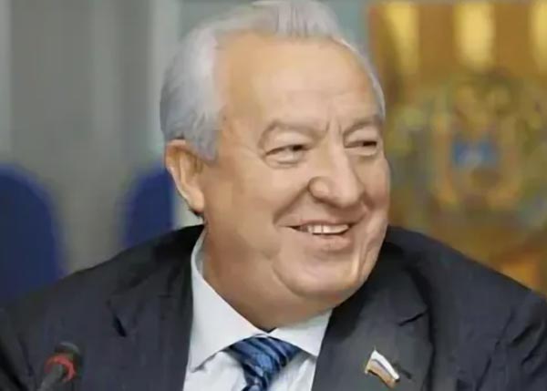 Василий Зиновьев