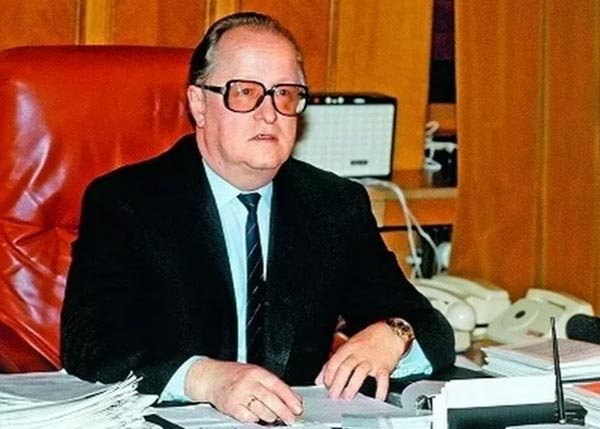 Виктор Геращенко