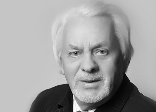 Владимир Шустов