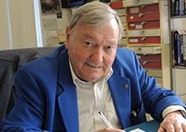 Эрих фон Дэникен