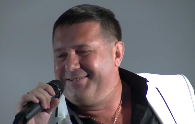 В возрасте 58 лет скончался российский певец Евгений Долженко Евгений Долженко