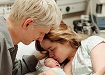 Мила Ершова и Святослав Рогожан с новорожденным сыном Каем