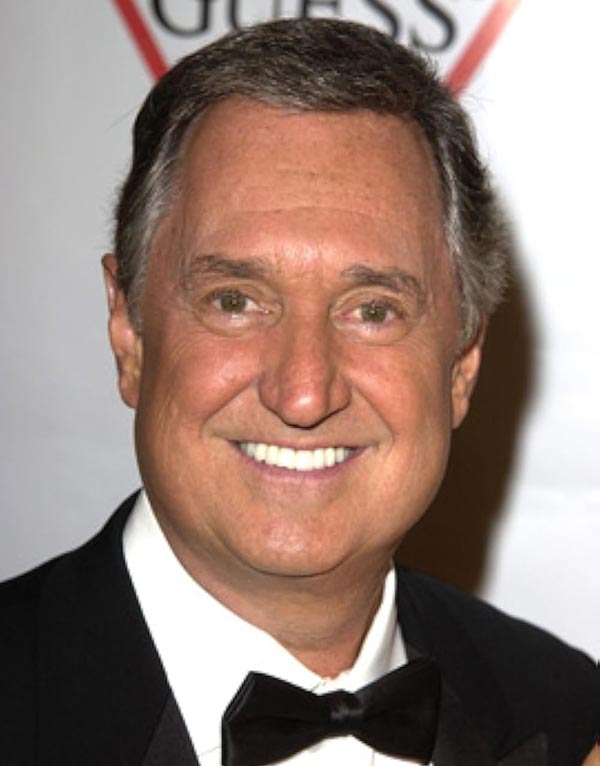 В возрасте 86 лет скончался американский певец, автор песен и пианист Нил Седака Нил Седака