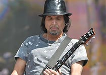 Фил Кэмпбелл