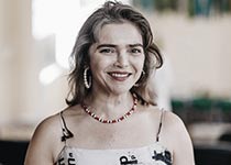 Титина Медейрос