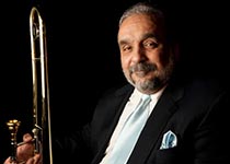 Вилли Колон