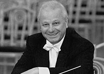 Владислав Чернушенко