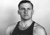Юлен Уралов
