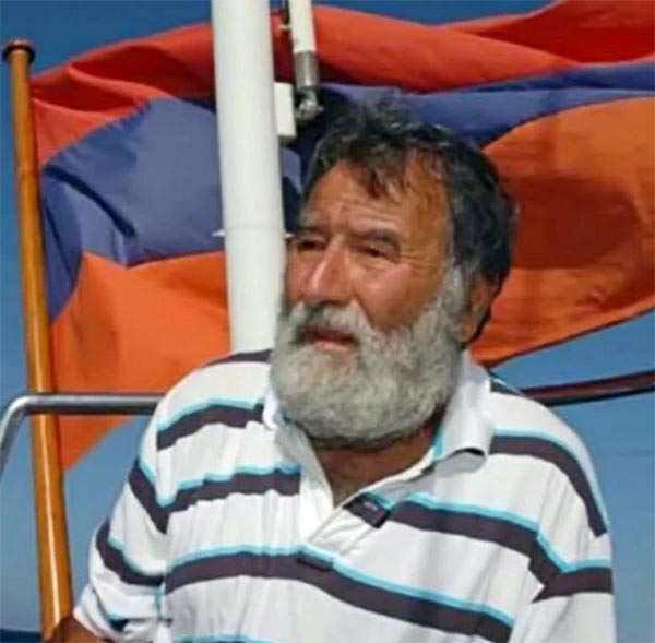 В возрасте 91 года скончался советский и армянский писатель, политический и общественный деятель, журналист, прозаик, врач Зорий Балаян Зорий Балаян