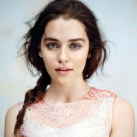 Эмилия Кларк фото 3
