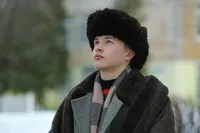 Леон Кемстач в сериале Слово пацана. Кровь на асфальте 10
