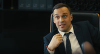 Павел Попов в сериале Золотое дно 6
