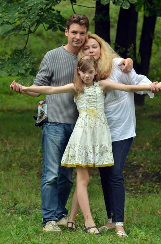 Андрей Саминин и Леся Самаева с дочерью Марией