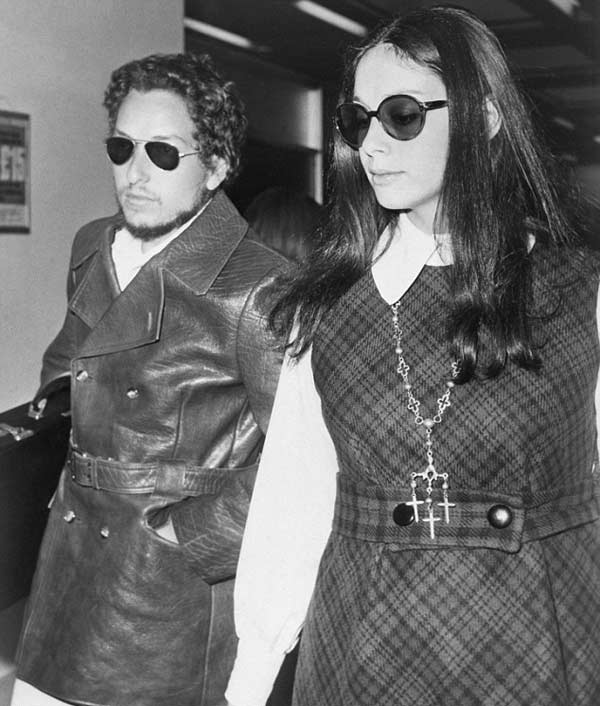 Боб Дилан с женой Сарой 2