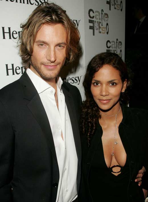 актриса холли берри сколько лет. Halle Berry Gabriel Aubry. актриса холли берри сколько лет фото. актриса холли берри сколько лет-Halle Berry Gabriel Aubry. картинка актриса холли берри сколько лет. картинка Halle Berry Gabriel Aubry.