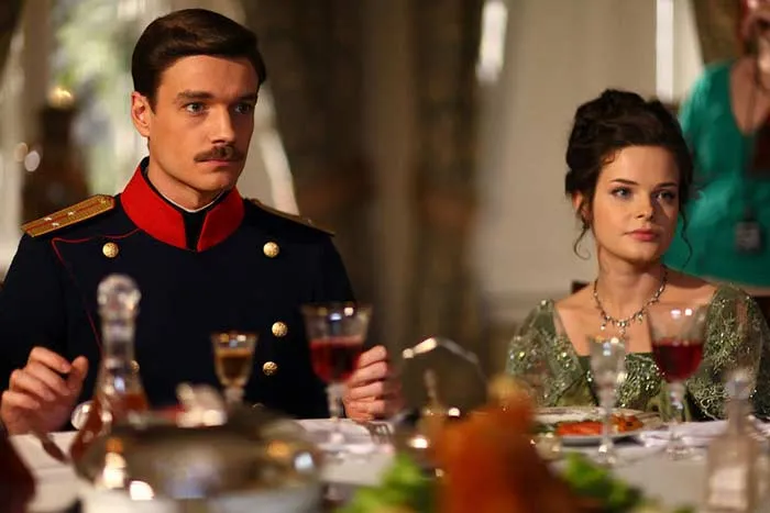 Максим Матвеев в фильме Любовь за любовь