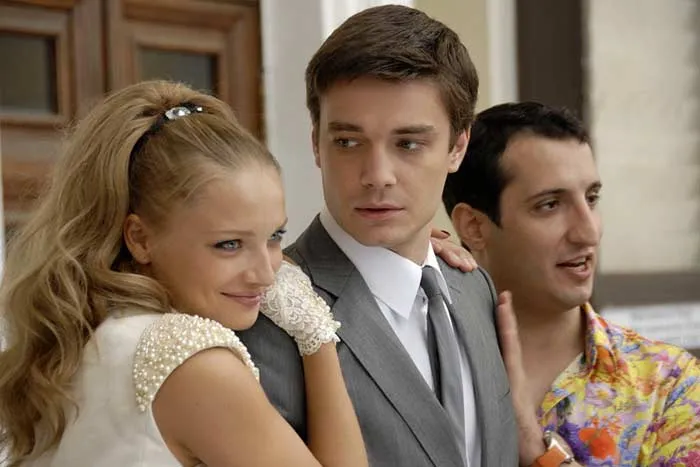 Максим Матвеев в фильме Свадьба по обмену