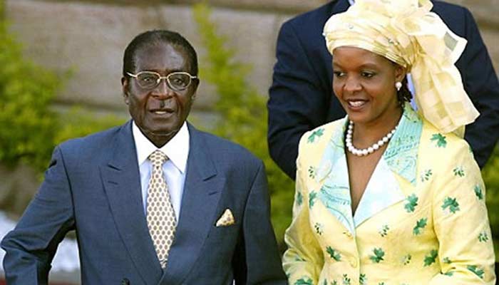 Роберт Мугабе со второй женой Грейс 2
